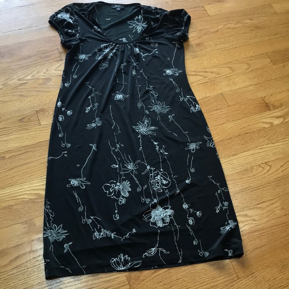 BCBG - cute dress